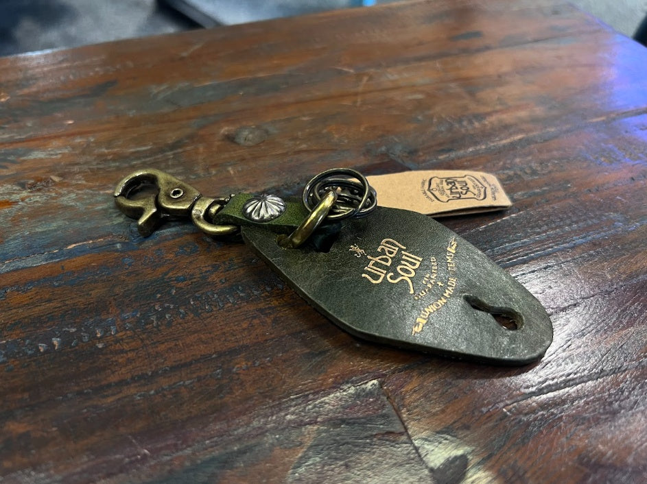 URBAN SOUL Olive Green Tea-Core Leather Hotel Key Tag Keychain
