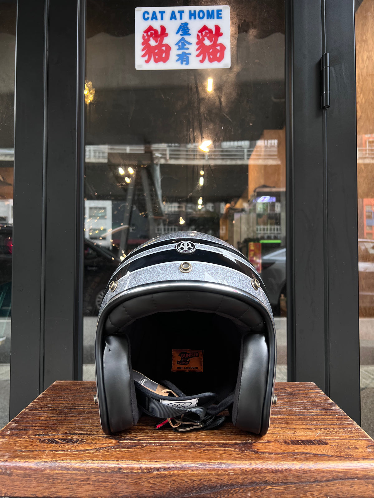 Air Runner "Ride Like Lightning" Script Graphic Full-Face Vintage Helmet
