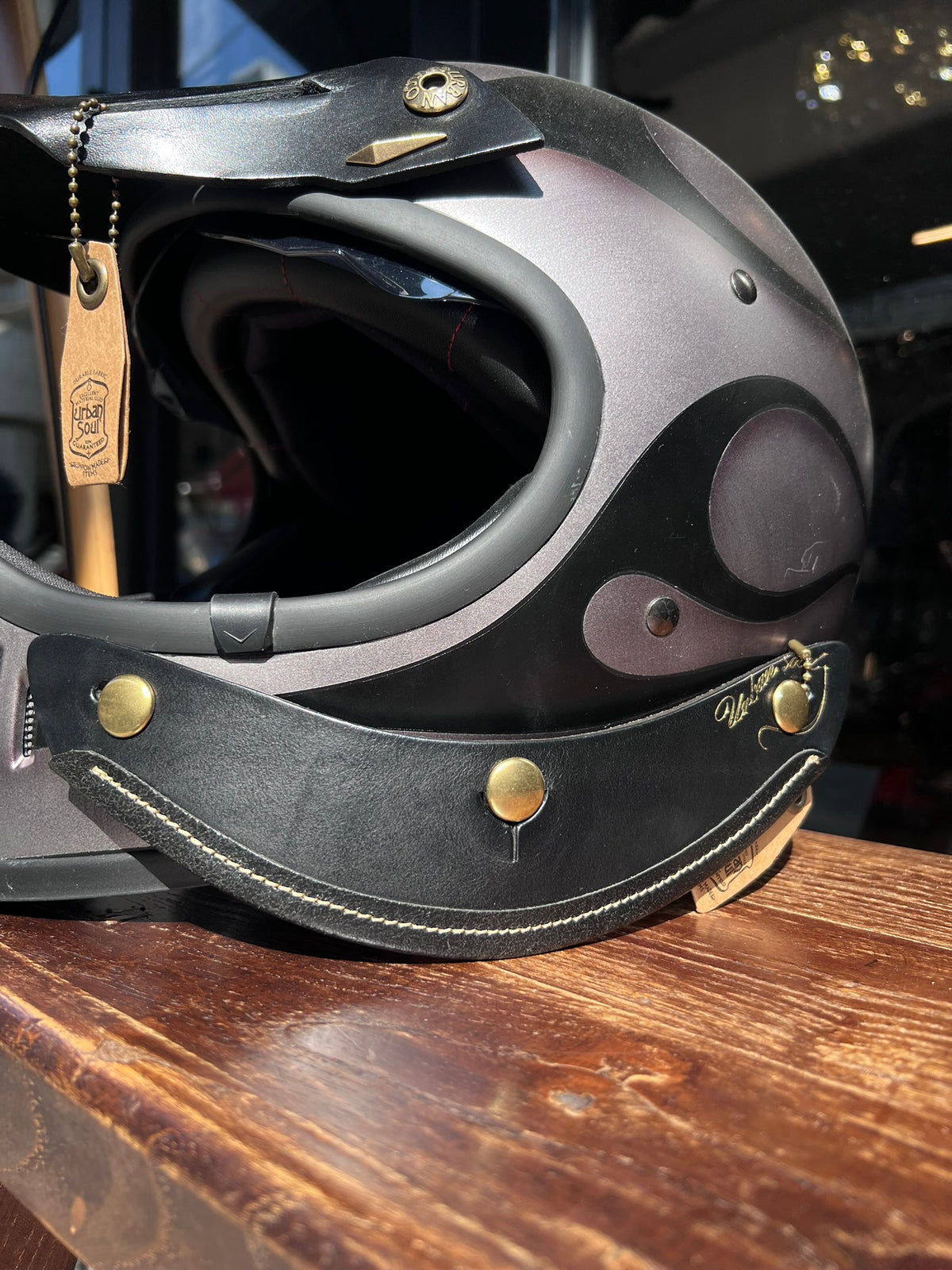 URBAN SOUL MUSE Vintage Short Bound-Edge Leather Helmet Visor - Black