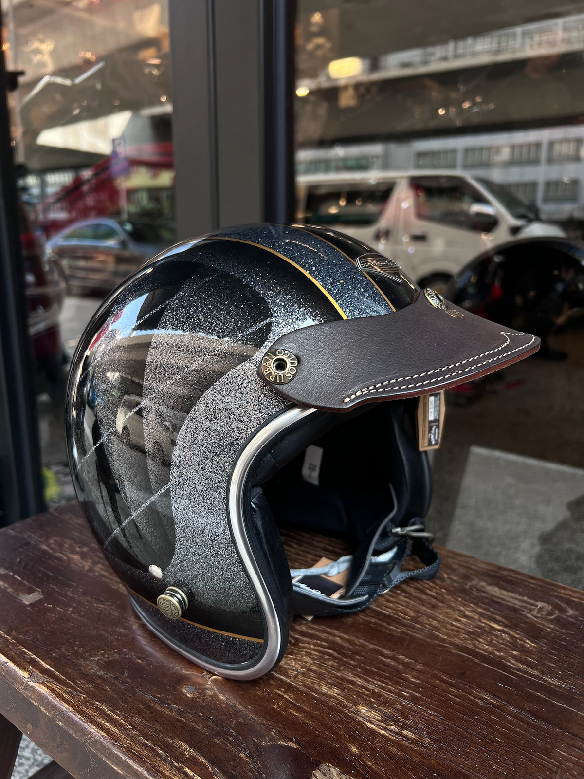 URBAN SOUL Vintage Lightning Stitched Short Leather Helmet Visor - Deep Brown