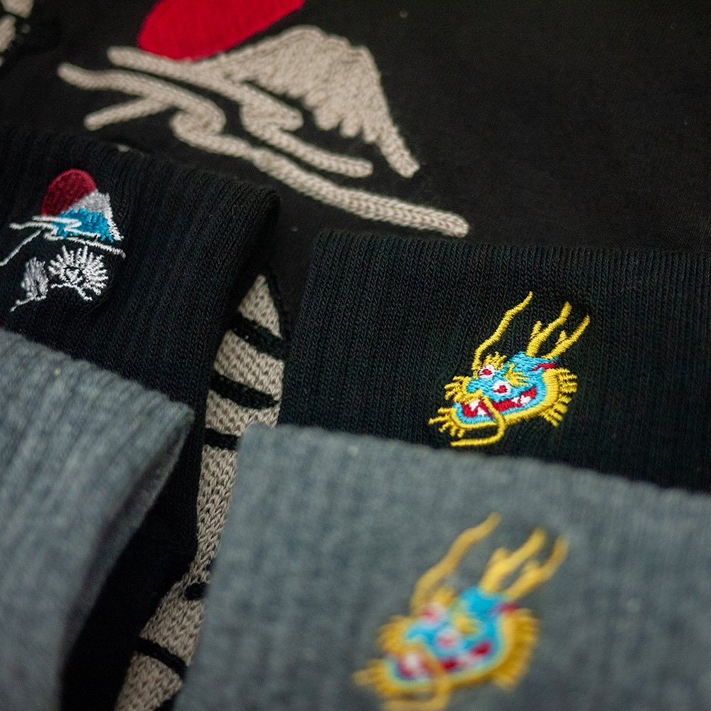 AFTERWORK "Eastern Dragon & Mount Fuji" Embroidered Crew Socks (3-Pack Set)