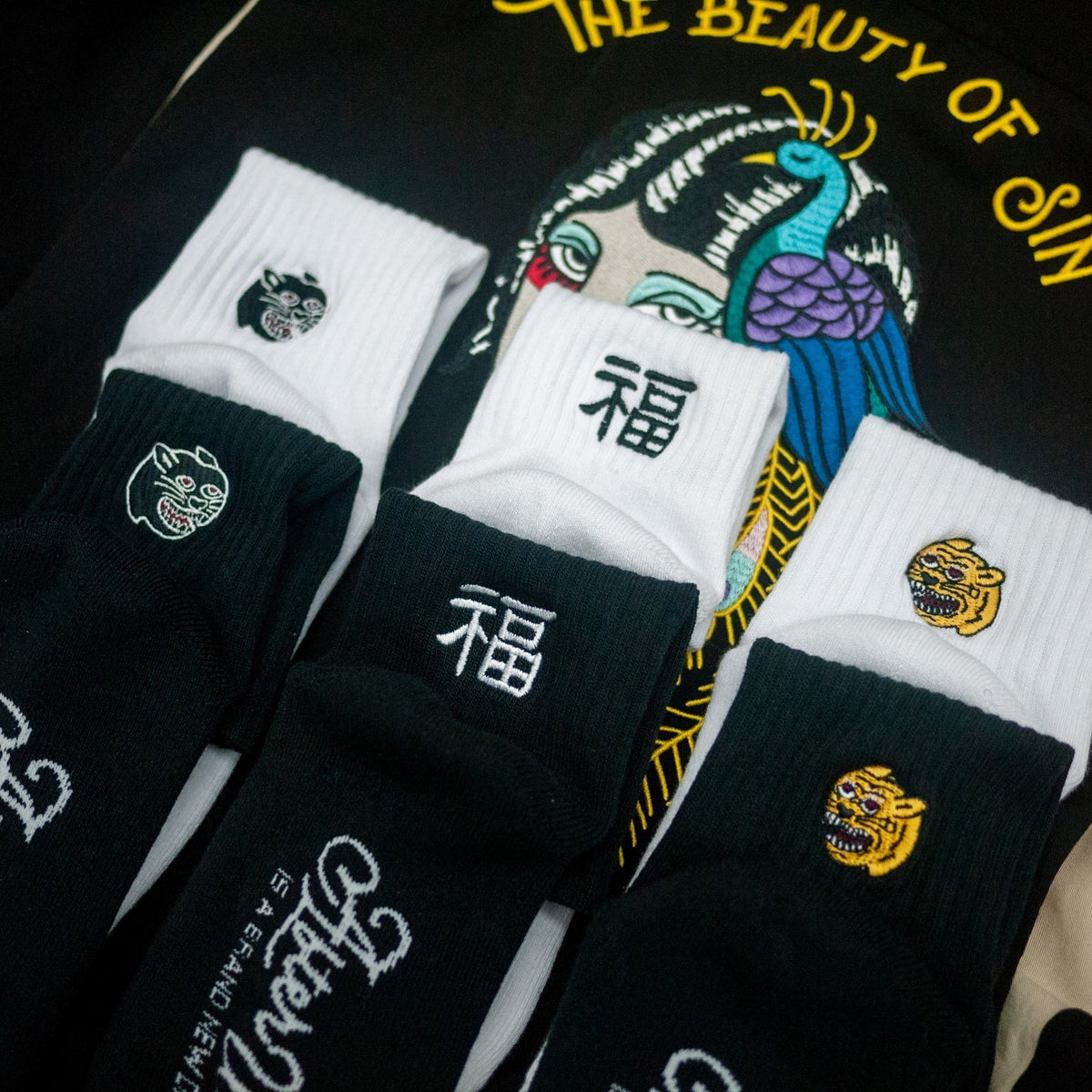 AFTERWORK "Tiger, Panther & Fortune" 3-Pack Embroidered Crew Socks