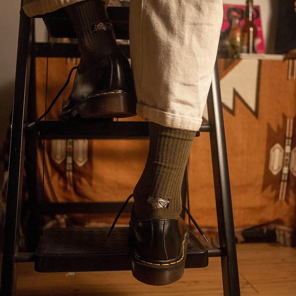 AFTERWORK Trust No One Handshake Embroidered Crew Socks