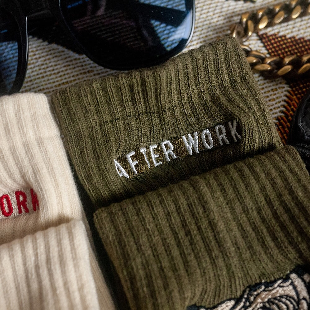 AFTERWORK Trust No One Handshake Embroidered Crew Socks