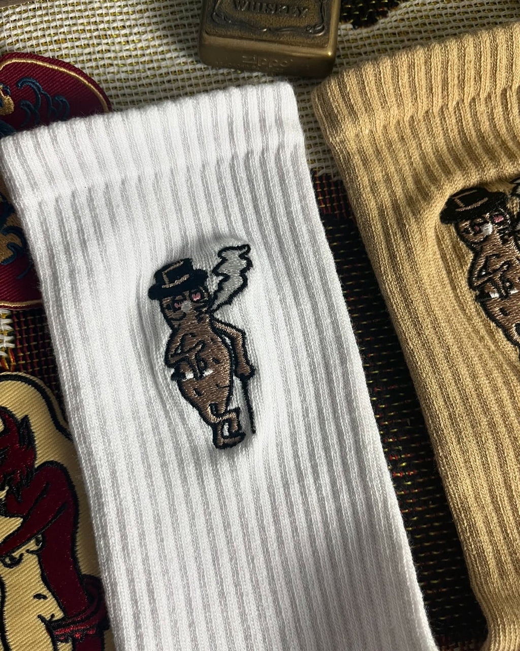 AFTERWORK Gentleman Peanut Embroidered Crew Socks