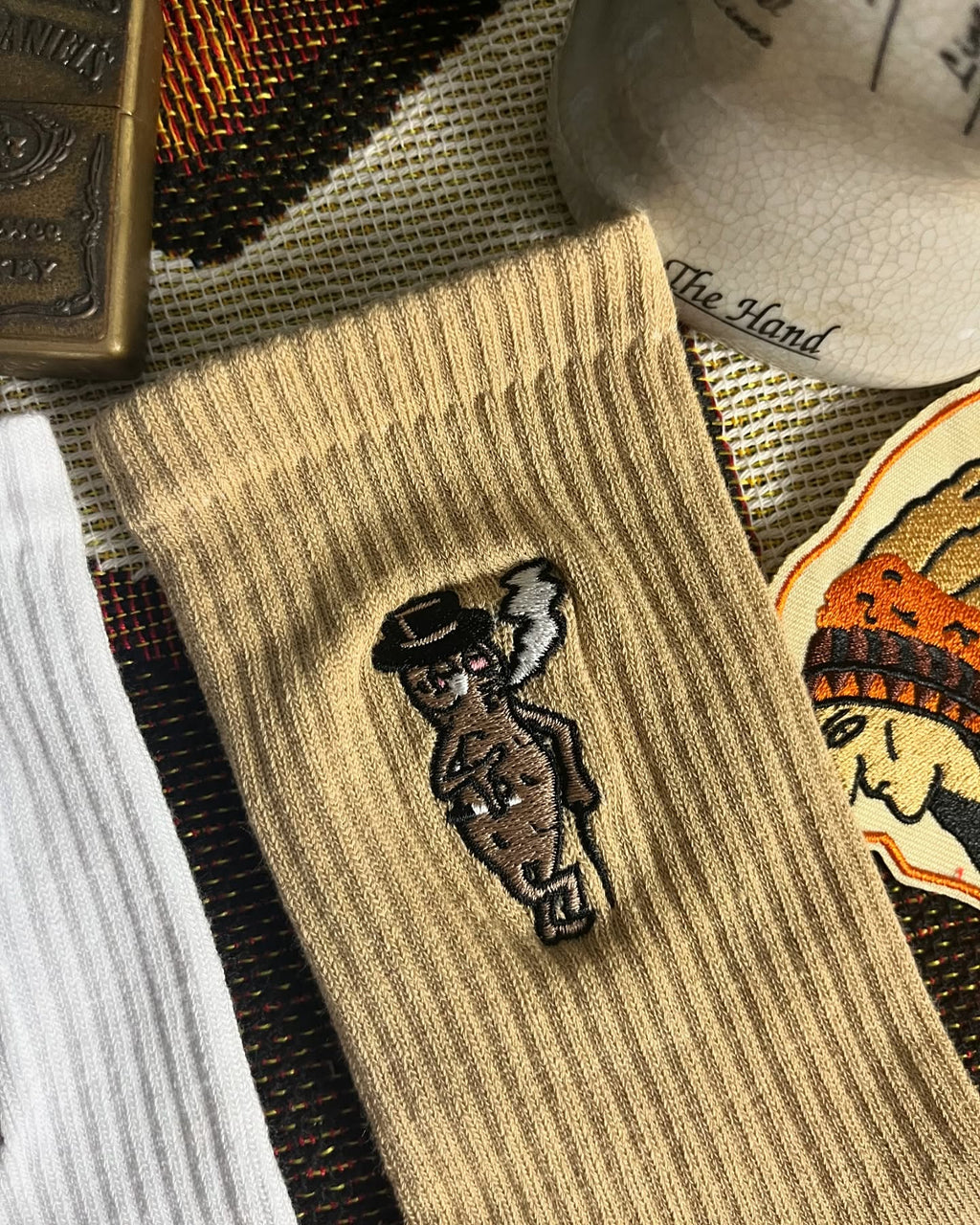 AFTERWORK Gentleman Peanut Embroidered Crew Socks