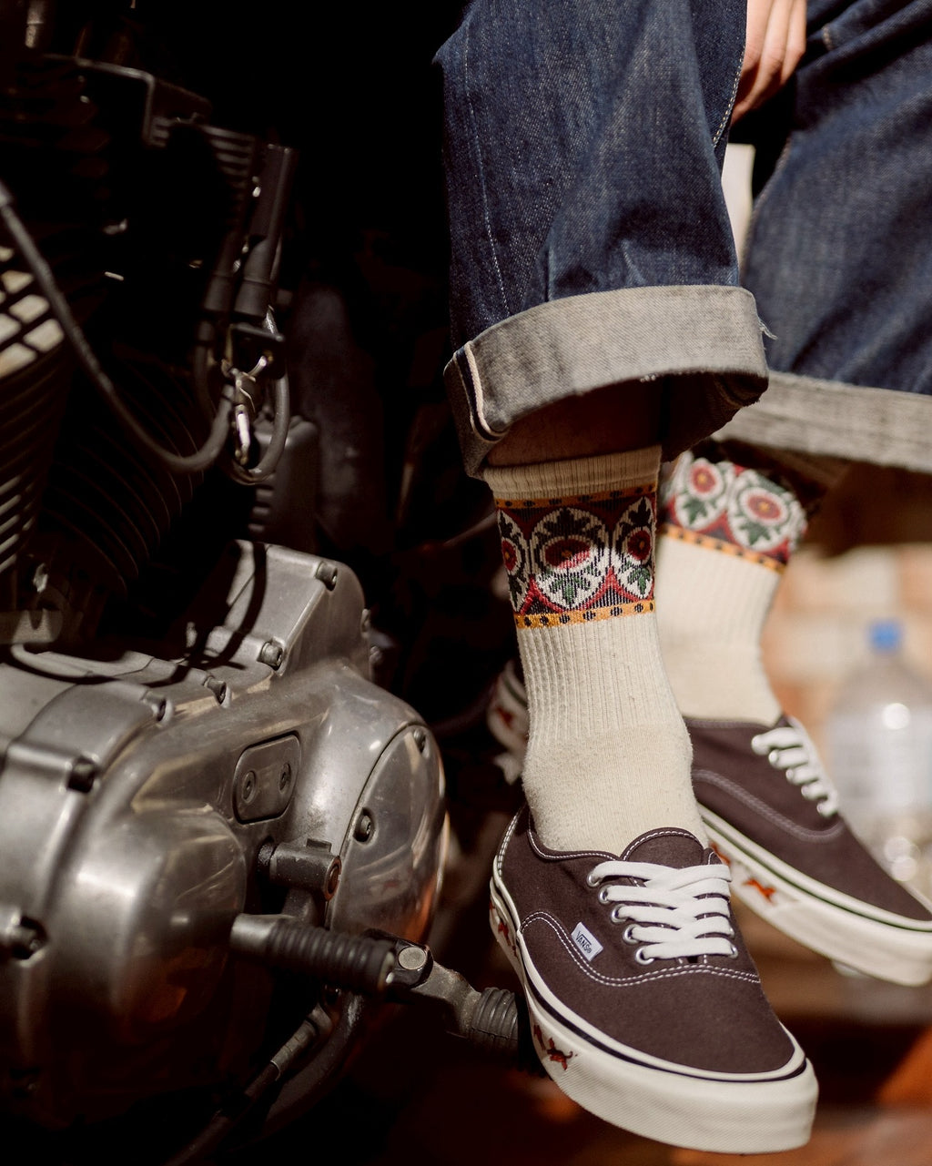 AFTERWORK Wreath Patterned Crew Socks