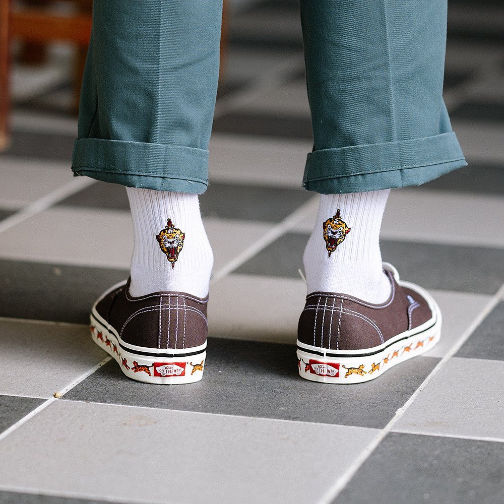 AFTERWORK "Dagger & Tiger" Rear Heel Embroidered Crew Socks