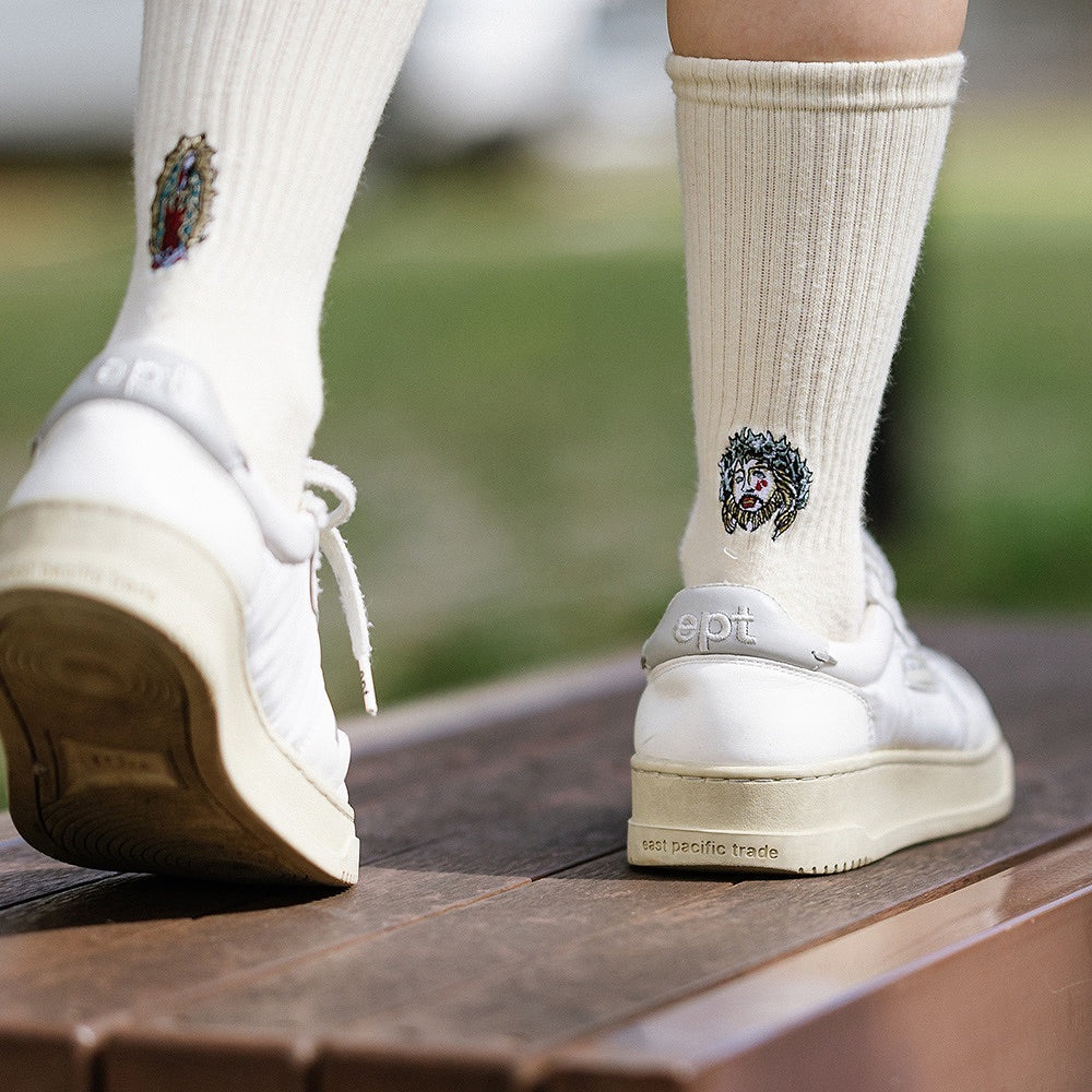 AFTERWORK "Virgin Mary & Sacred Heart / Crown of Thorns" Rear Heel Embroidered Crew Socks